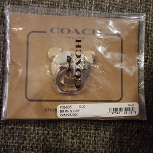 Coach Bear Phone Ring Grip